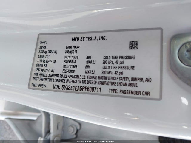 2023 Tesla Model 3 Rear-wheel Drive მანქანა იყიდება აუქციონზე, vin: 5YJ3E1EA5PF600711, აუქციონის ნომერი: 44762602