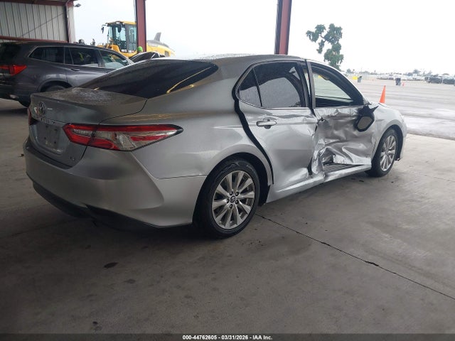 4T1B11HKXJU087218 Toyota CAMRY LE