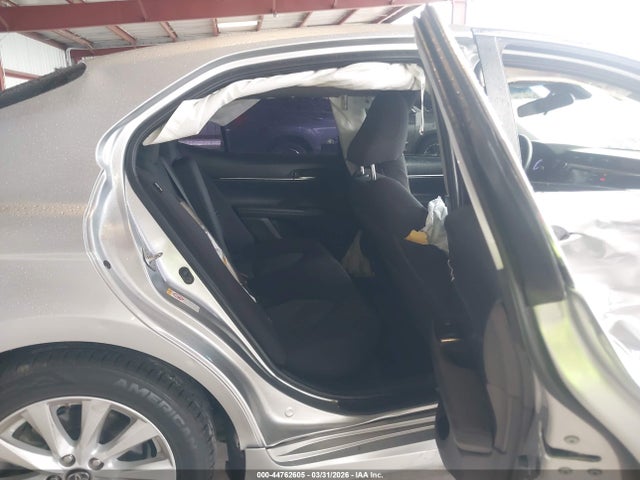 4T1B11HKXJU087218 Toyota CAMRY LE