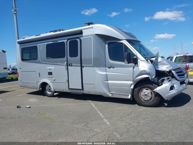 WDAPF4CC7H9713613 Mercedes-Benz Sprinter 3500 High Roof V6