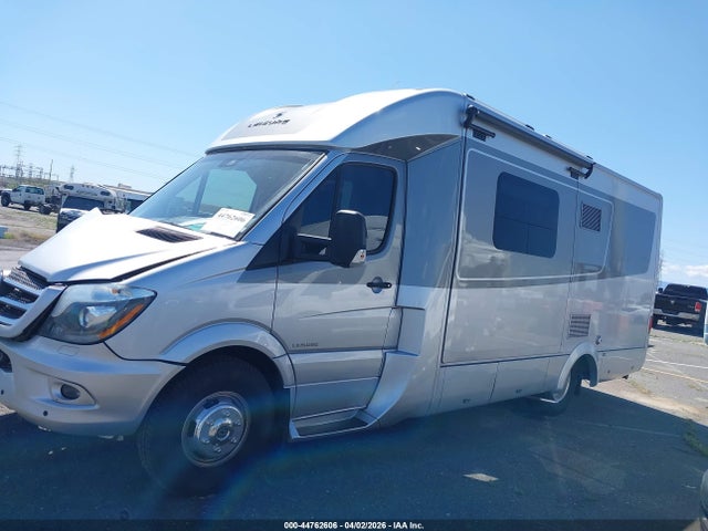 WDAPF4CC7H9713613 Mercedes-Benz Sprinter 3500 High Roof V6