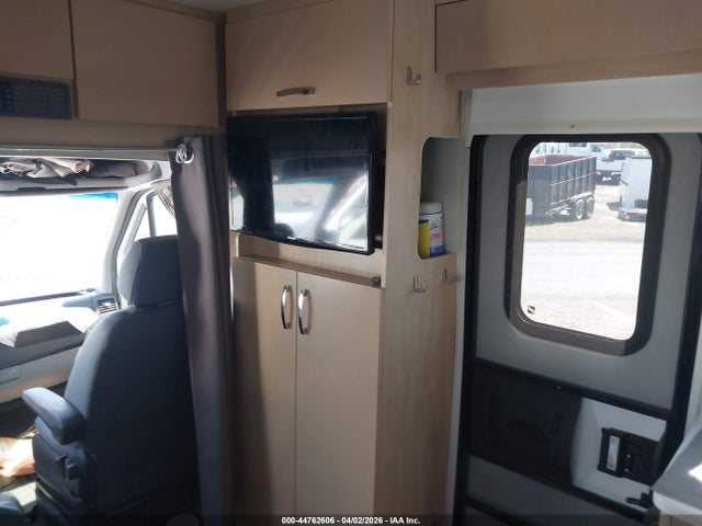 WDAPF4CC7H9713613 Mercedes-Benz Sprinter 3500 High Roof V6