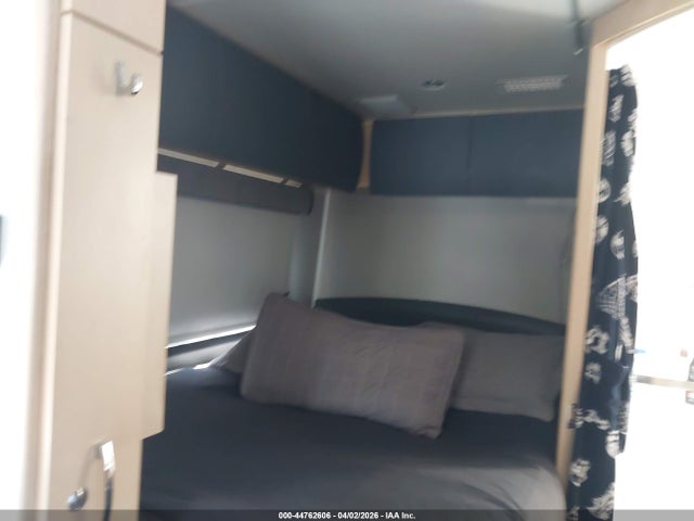 WDAPF4CC7H9713613 Mercedes-Benz Sprinter 3500 High Roof V6