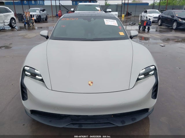 44762617 :رقم المزاد ، WP0AB2Y13MSA41081 vin ، 2021 Porsche Taycan 4s مزاد بيع