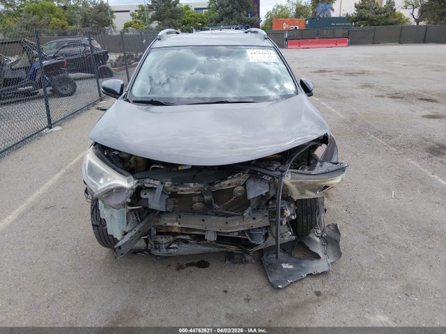 Toyota Rav4 Xle 2018 2T3WFREVXJW441651 Image 13