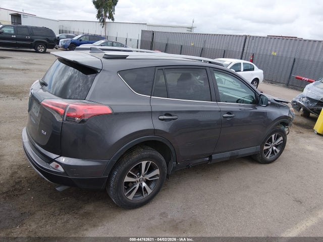 Toyota Rav4 Xle 2018 2T3WFREVXJW441651 Image 14