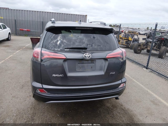 Toyota Rav4 Xle 2018 2T3WFREVXJW441651 Image 17