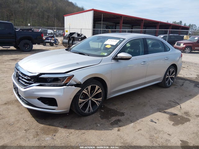 Продажа на аукционе авто 2020 Volkswagen Passat 2.0t Sel, vin: 1VWCA7A38LC005247, номер лота: 44762626
