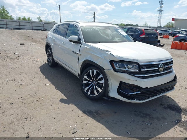44762631 :رقم المزاد ، 1V2FE2CA6NC218962 vin ، 2022 Volkswagen Atlas Cross Sport 3.6l V6 Sel Premium R-line مزاد بيع