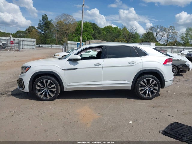 44762631 :رقم المزاد ، 1V2FE2CA6NC218962 vin ، 2022 Volkswagen Atlas Cross Sport 3.6l V6 Sel Premium R-line مزاد بيع