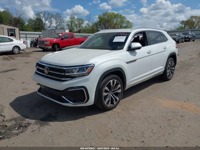 44762631 :رقم المزاد ، 1V2FE2CA6NC218962 vin ، 2022 Volkswagen Atlas Cross Sport 3.6l V6 Sel Premium R-line مزاد بيع