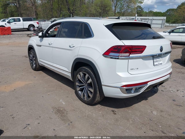 44762631 :رقم المزاد ، 1V2FE2CA6NC218962 vin ، 2022 Volkswagen Atlas Cross Sport 3.6l V6 Sel Premium R-line مزاد بيع