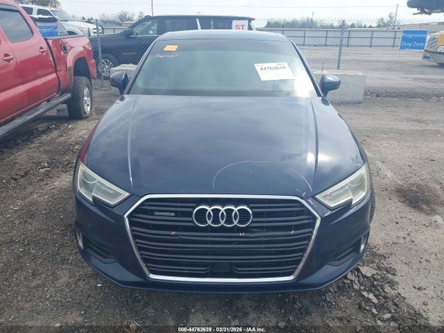 Продаж на аукціоні авто 2017 Audi A3 2.0t Premium, vin: WAUB8GFF4H1049520, номер лоту: 44762639