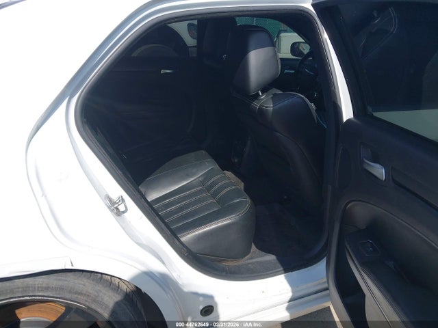 Продажа на аукционе авто 2013 Chrysler 300 300s, vin: 2C3CCABT9DH691830, номер лота: 44762649