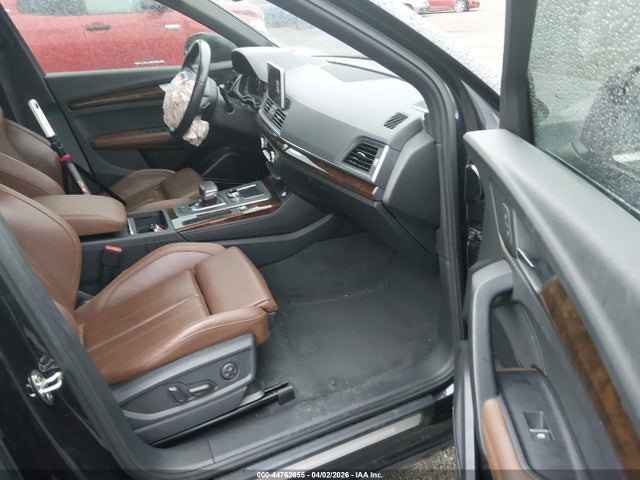 WA1BNAFYXK2116174 Audi Q5 45 Premium