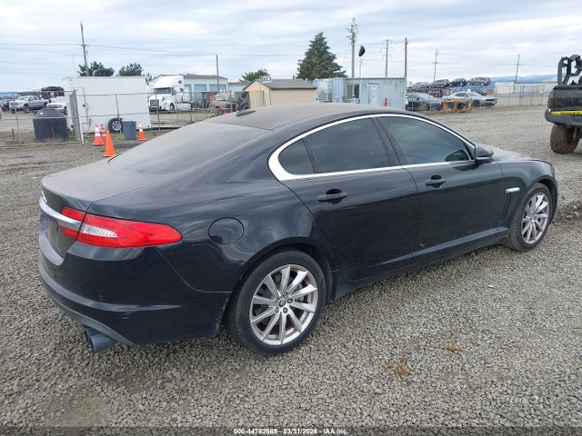 2012 JAGUAR XF SAJWA0FB2CLS55138 Photo 3