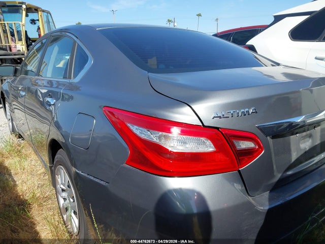 1N4AL3AP8HN362106 Nissan Altima 2.5 S