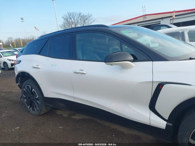 3GNKDJRJXSS141532 Chevrolet Blazer Ev Rs Awd