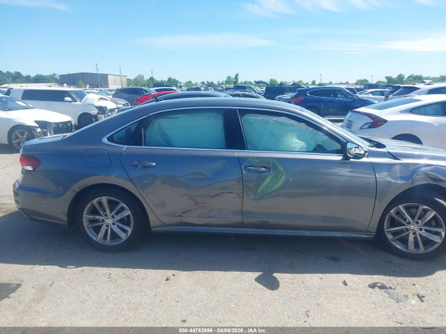 Aukcja sprzedaży 2020 Volkswagen Passat 2.0t Se, vin: 1VWSA7A32LC027482, numer aukcji: 44762696