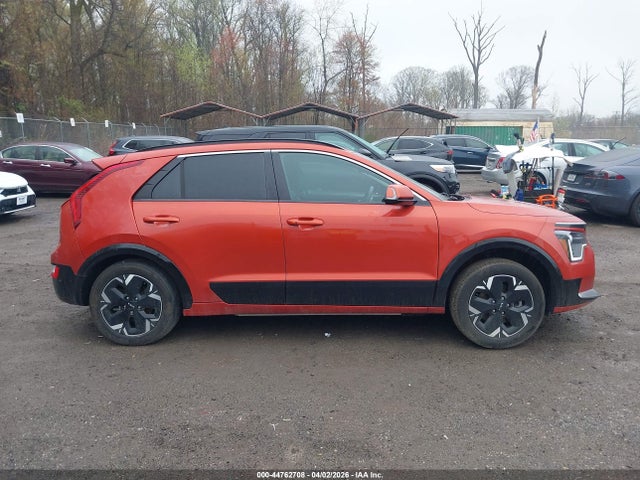 KIA Niro Ev Wind 2023 KNDCR3L15P5035588 Image 13