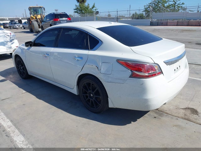 1N4AL3AP8FC414603 Nissan Altima 2.5 S