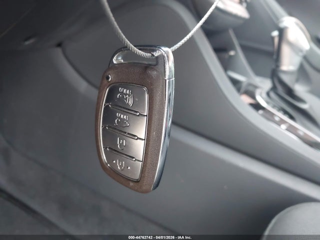 Aukcja sprzedaży 2019 Hyundai Ioniq Plug-in Hybrid, vin: KMHC65LDXKU173023, numer aukcji: 44762742