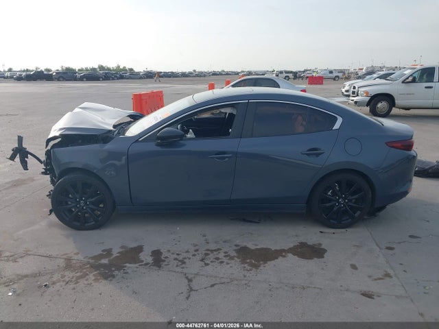 Продаж на аукціоні авто 2022 Mazda Mazda3 Carbon Edition, vin: JM1BPACL6N1507227, номер лоту: 44762761