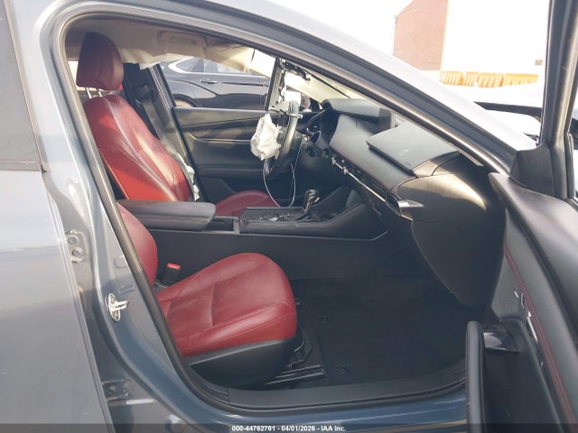 Продаж на аукціоні авто 2022 Mazda Mazda3 Carbon Edition, vin: JM1BPACL6N1507227, номер лоту: 44762761