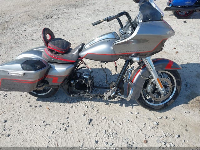 Продажа на аукционе авто 2018 Harley-davidson Fltrxse Cvo Road Glide, vin: 1HD1TCL18JB960222, номер лота: 44762772