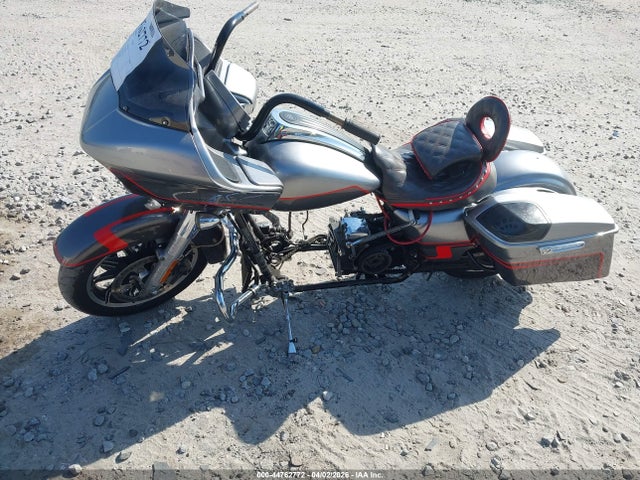 Продажа на аукционе авто 2018 Harley-davidson Fltrxse Cvo Road Glide, vin: 1HD1TCL18JB960222, номер лота: 44762772