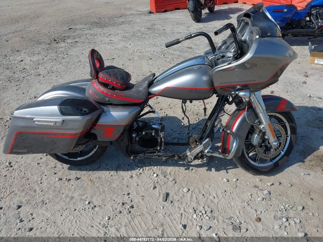 Продажа на аукционе авто 2018 Harley-davidson Fltrxse Cvo Road Glide, vin: 1HD1TCL18JB960222, номер лота: 44762772