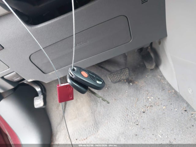 44762798 :رقم المزاد ، 5TDKK3DC1FS556560 vin ، 2015 Toyota Sienna Le 8 Passenger مزاد بيع