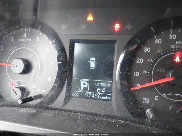 44762798 :رقم المزاد ، 5TDKK3DC1FS556560 vin ، 2015 Toyota Sienna Le 8 Passenger مزاد بيع
