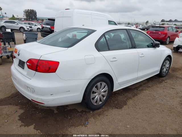 3VW2K7AJ0EM414187 Volkswagen Jetta 2.0l S