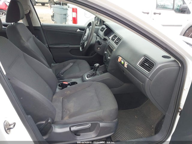 3VW2K7AJ0EM414187 Volkswagen Jetta 2.0l S