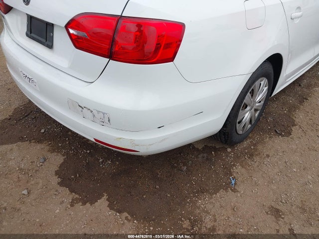 3VW2K7AJ0EM414187 Volkswagen Jetta 2.0l S