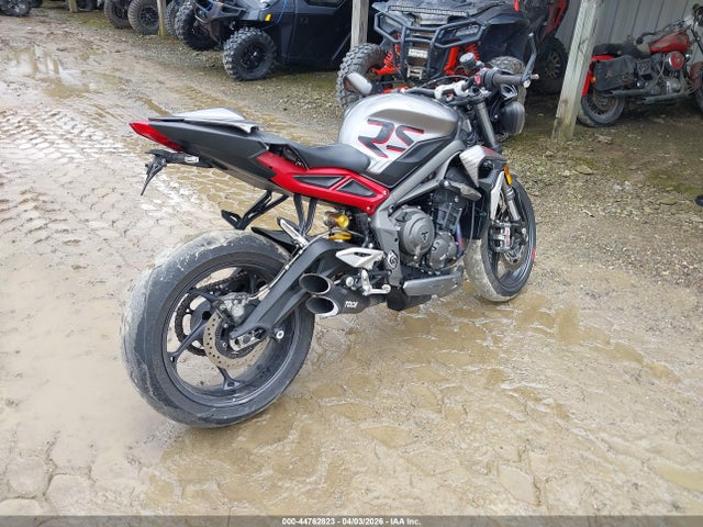 Продаж на аукціоні авто 2022 Triumph Motorcycle Street Triple Rs, vin: SMTA554S5NTAV1101, номер лоту: 44762823