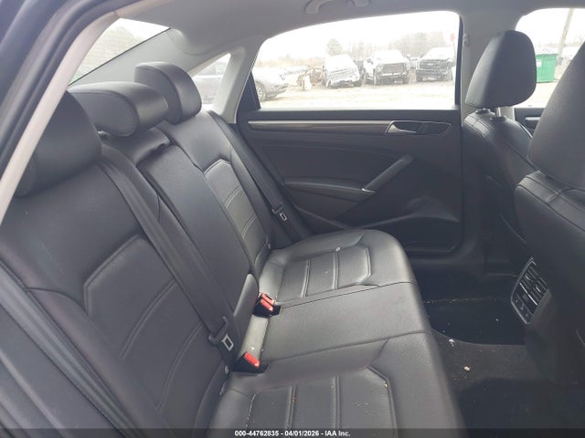 44762835 :رقم المزاد ، 1VWBT7A36GC053146 vin ، 2016 Volkswagen Passat 1.8t Se مزاد بيع