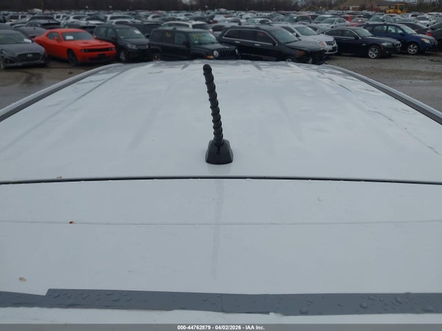 2018 Hyundai Santa Fe Sport 2.4l მანქანა იყიდება აუქციონზე, vin: 5NMZTDLB1JH093891, აუქციონის ნომერი: 44762879