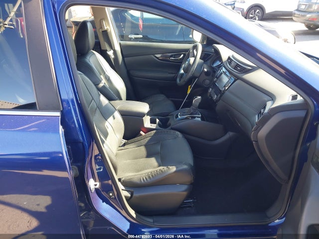 5N1AT2MT6HC810296 Nissan Rogue Sl