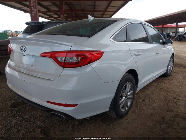 Hyundai SONATA SE 2015 5NPE24AF0FH248769 Image 4