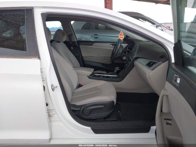 Hyundai SONATA SE 2015 5NPE24AF0FH248769 Image 5