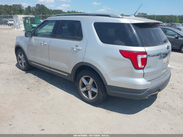 Ford EXPLORER XLT 2018 1FM5K7D81JGB46033 Image 3