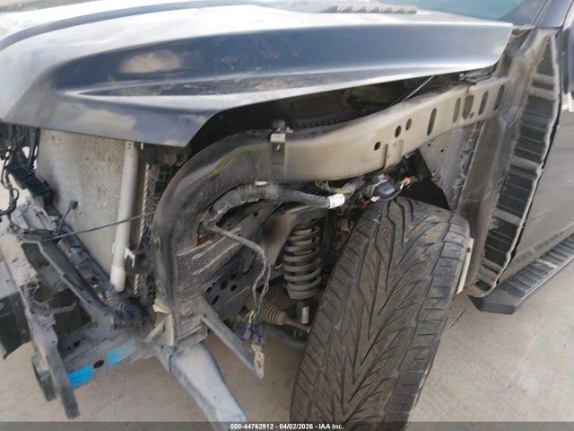 1FTEW1CP5NFB76100 Ford F-150 Xlt
