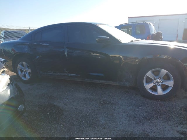 44762914 :رقم المزاد ، 2C3CDXBG8EH117109 vin ، 2014 Dodge Charger Se مزاد بيع