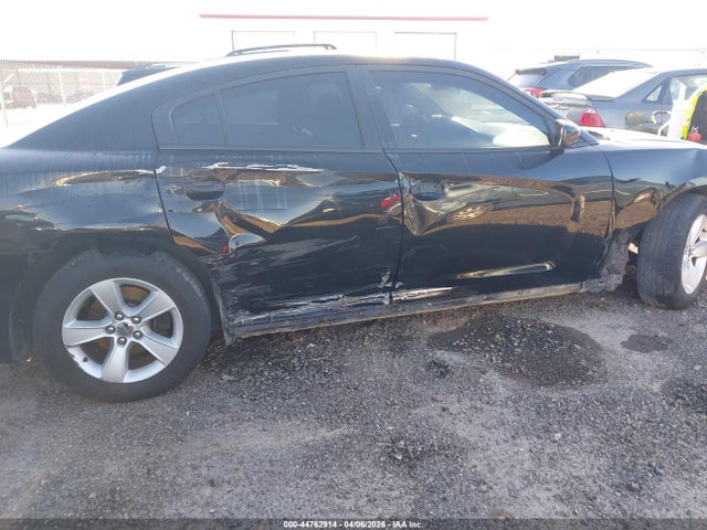 44762914 :رقم المزاد ، 2C3CDXBG8EH117109 vin ، 2014 Dodge Charger Se مزاد بيع