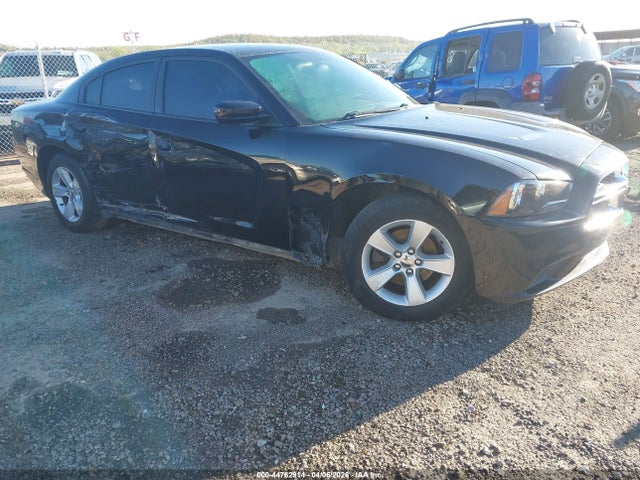 44762914 :رقم المزاد ، 2C3CDXBG8EH117109 vin ، 2014 Dodge Charger Se مزاد بيع
