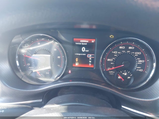 44762914 :رقم المزاد ، 2C3CDXBG8EH117109 vin ، 2014 Dodge Charger Se مزاد بيع