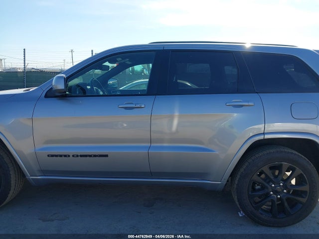 1C4RJFAG2KC750195 Jeep Grand Cherokee Altitude 4x4