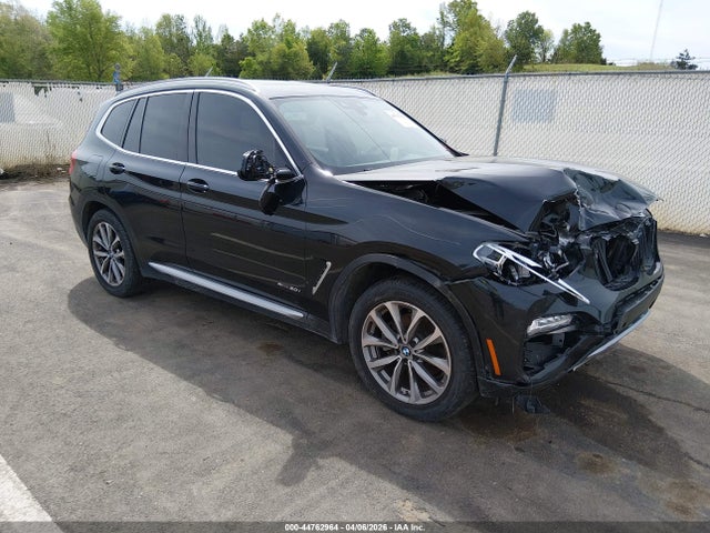 44762964 :رقم المزاد ، 5UXTR9C55JLC68915 vin ، 2018 Bmw X3 Xdrive30i مزاد بيع
